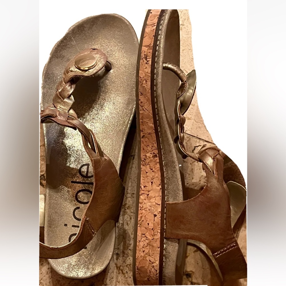 KAILANI gold Metallic leather  sandals size 7.5 TOGA party Roman Braided Straps
